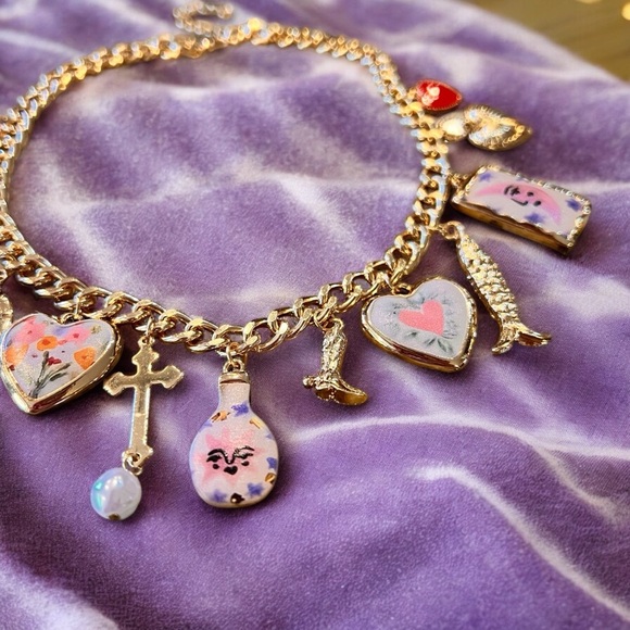 Gold toned chunky charm necklace with Heart and Love Accents - Picture 10 of 17